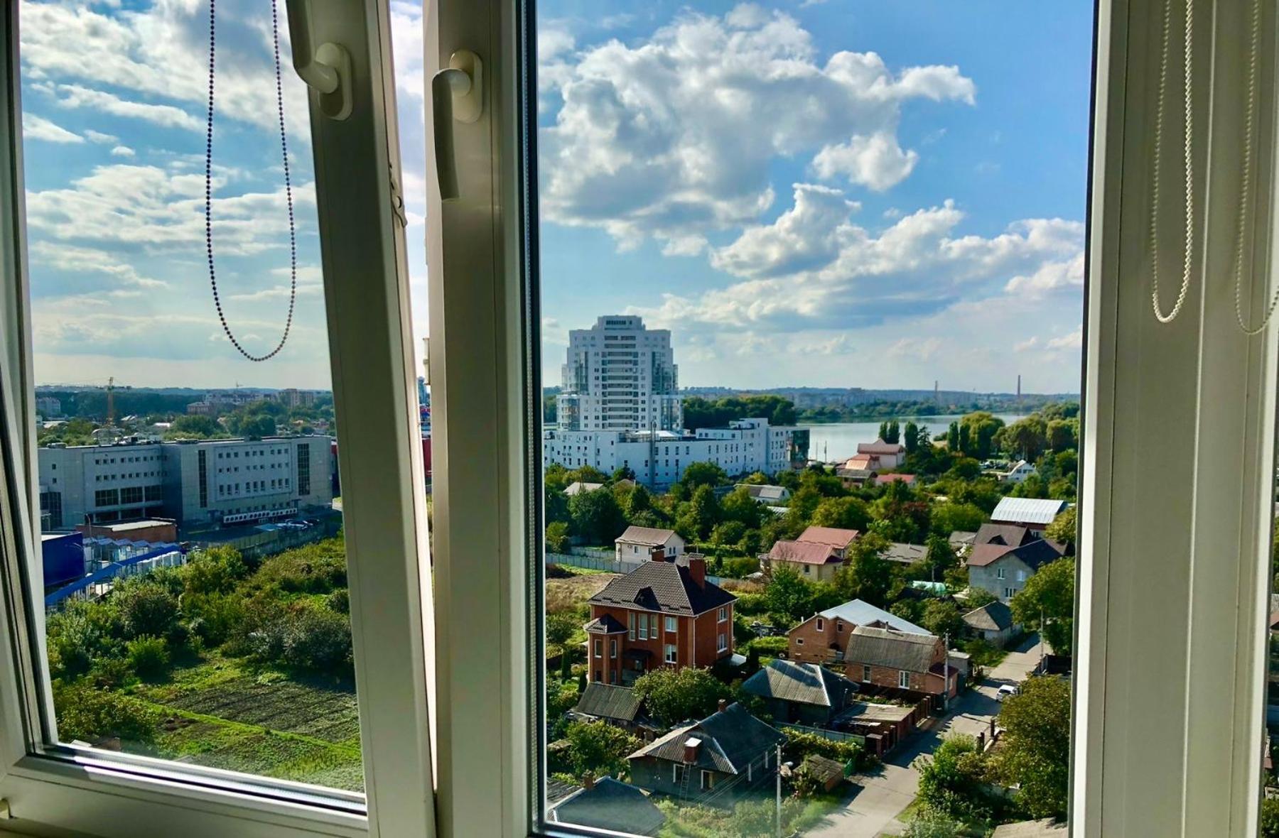 Проулок Нижний Береговой 2 Khmelnytskyi Exterior photo